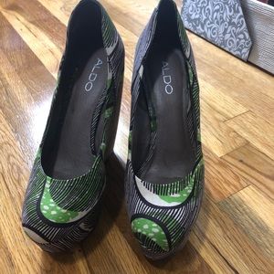 Green Wedge Shoes